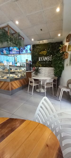  at Khambú Quart in Valencia