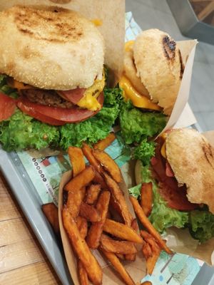 super ricas at Khambú Quart in Valencia