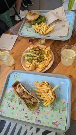  at Khambú Quart in Valencia