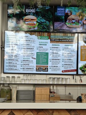  at Khambú Quart in Valencia