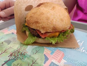  at Khambú Quart in Valencia