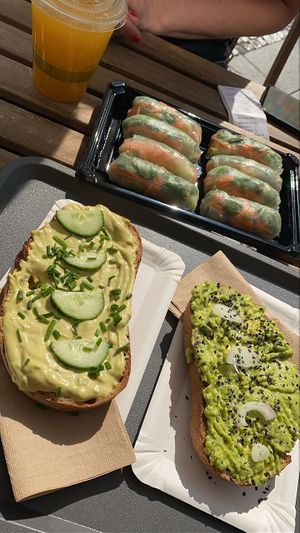 Eggless, avocado and spring rolls at Lifehouse Bistro in Prague