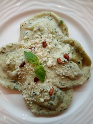 pesto ravioli at Piadina Genuina in East London