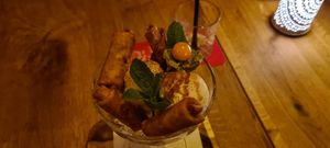 Vegan vanilla icecream with cinnamon rolls at Restaurant Danas  in Maastricht