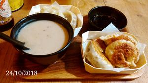 soup : 3€, vegan momos : 5€ and 7€ at Mo Mo - Saint-Gilles in Brussels