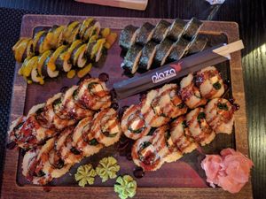 woahh  best vegan sushi in town!! vegan tempura is the best!!  at Sushi Plaza in Tallinn