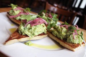 toast with guacamole at Malo in Des Moines