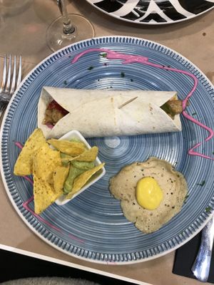 Fajita de no pollo at Black Salad in Vitoria Gasteiz