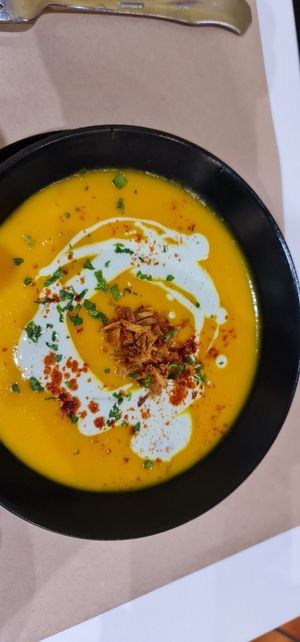 Crema at Black Salad in Vitoria Gasteiz