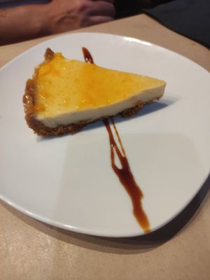 tarta de queso at Black Salad in Vitoria Gasteiz