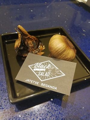 Black Garlic at Black Salad Restaurant, Black Etiquette Vegan Food at Black Salad in Vitoria Gasteiz