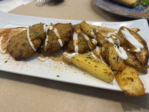 Hamburguesas de seitán  at Black Salad in Vitoria Gasteiz