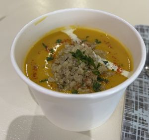 Crema de calabaza (la tomé para llevar) (2)  at Black Salad in Vitoria Gasteiz