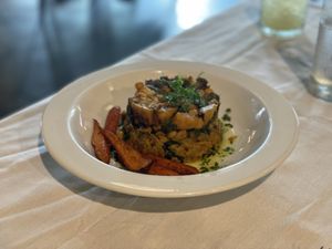 Momtaz Vegan Bowl  at HoQ in Des Moines