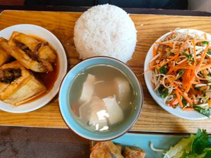 קומבו נהדר at The Veg - Organic Vego and Tea in Hanoi