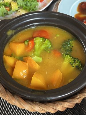 Mango curry  at The Veg - Organic Vego and Tea in Hanoi