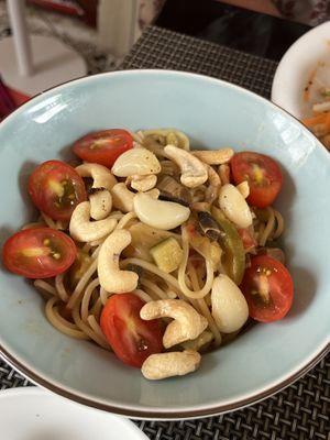 Spaghetti garlic   at The Veg - Organic Vego and Tea in Hanoi