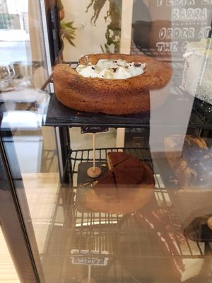 Vegan pie
Avovado chocolate cake
Almond cake  at Brunchit in Malaga