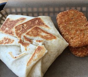 Vegan math: 1 comforting crunchwrap + 2 heavenly hashbrowns = a 5-star Sunday brunch. at J Selby's in St Paul
