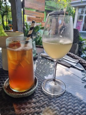 Sultan beer (l) and Ginger Kombucha at Herb Library  in Ubud