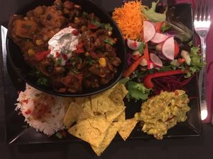 Chilli sin carne at La Esterella in Lagos