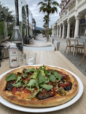   at Pizzeria Serino in Hendaye