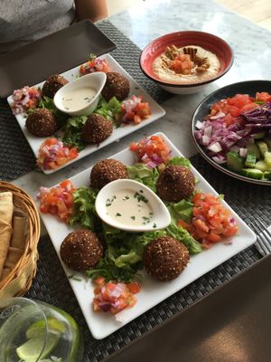 falafel with hummus and bread at Ilili in Tenerife