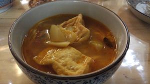 Toufu noodles at Gan Nan Vegetable Dumpling in Fuzhou