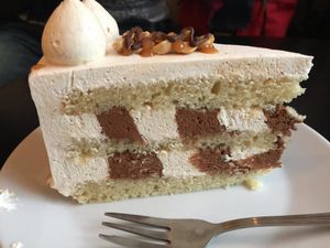 peanut cake at Lokal Dela Krem in Warsaw