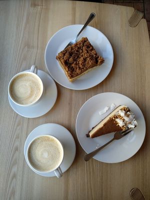 🍰☕ at Lokal Dela Krem in Warsaw