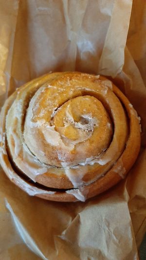 Cinnamon roll at Lokal Dela Krem in Warsaw