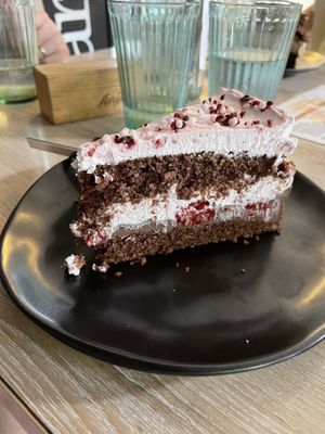 Himbeer Tochte  at Süsse Marie Veganerie in Karlsruhe