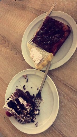 Black Forest, key lime pie and plum jam cake at Süsse Marie Veganerie in Karlsruhe