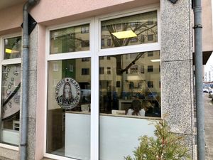 outside at Süsse Marie Veganerie in Karlsruhe