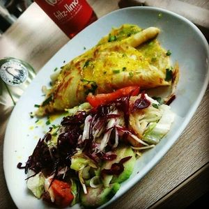 Asparagus offer at Süsse Marie Veganerie in Karlsruhe