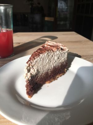 Tiramisu Torte - 3,50€ sehr teuer at Süsse Marie Veganerie in Karlsruhe