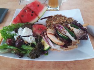 Summer plate at Süsse Marie Veganerie in Karlsruhe