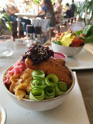 raw vegan bowl at Vibe Cafe in Phnom Penh