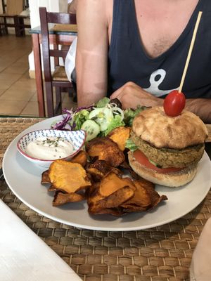 Hamburger  at ES VIU Vegetaria i Vins in Mallorca