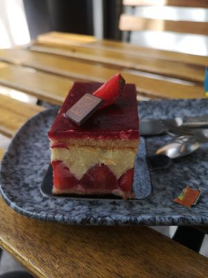 Fraisier at VG Pâtisserie in Paris