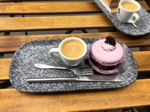 Macaron at VG Pâtisserie in Paris