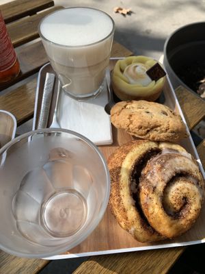 Cake with lime and ginger, chocolate chip cookie and cinnamon roll  at VG Pâtisserie in Paris