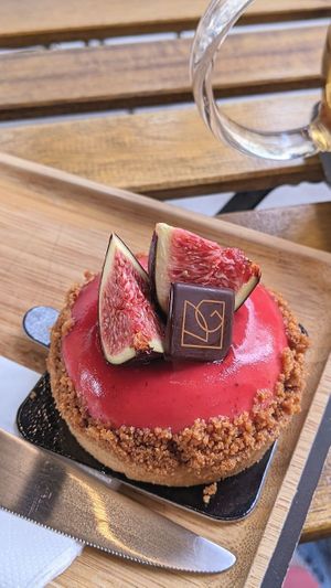 Fig & cardamom at VG Pâtisserie in Paris