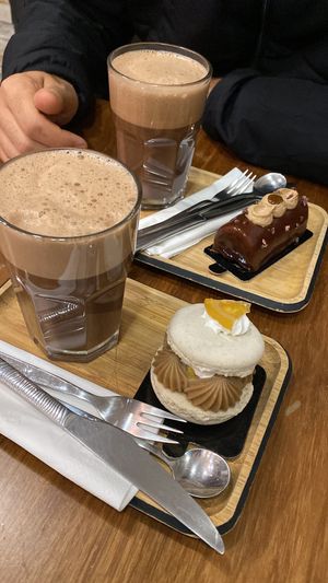 Almond choc with macaroons  at VG Pâtisserie in Paris