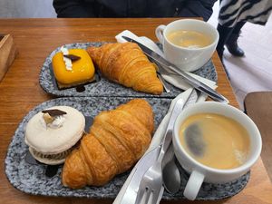 Croissants and coffee at VG Pâtisserie in Paris