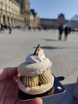  at VG Pâtisserie in Paris