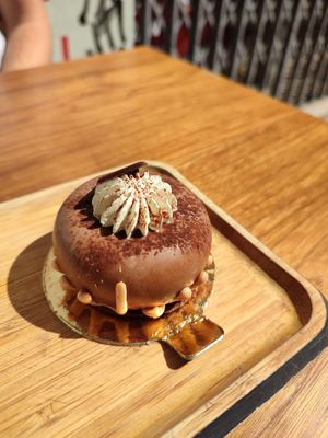 Törtchen at VG Pâtisserie in Paris