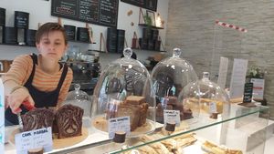  at VG Pâtisserie in Paris