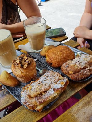  at VG Pâtisserie in Paris