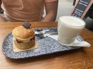 🤤   at VG Pâtisserie in Paris